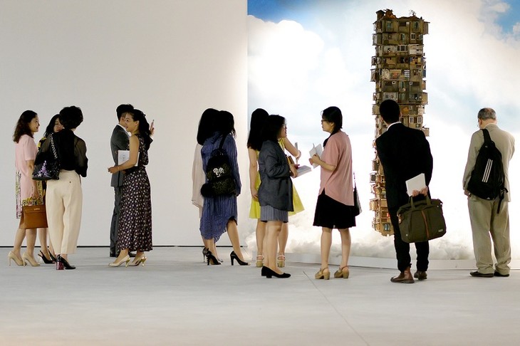 Vincom (Hanoi) ofrece nuevo lugar de cita del arte contemporánea - ảnh 2