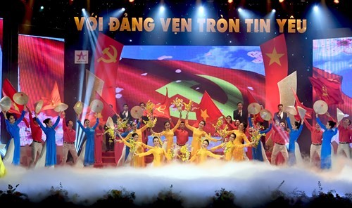 Vietnam conmemora 88 años de la fundación del Partido Comunista - ảnh 1