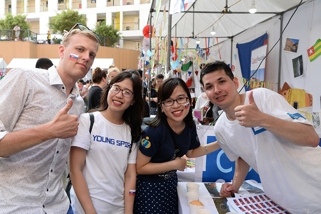 Global Volunteering Day 2018 in Hanoi - ảnh 1