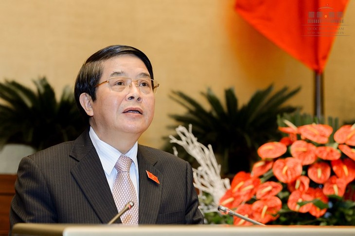 Parlamento vietnamita reconoce los resultados de los proyectos presupuestarios de 2016 - ảnh 1