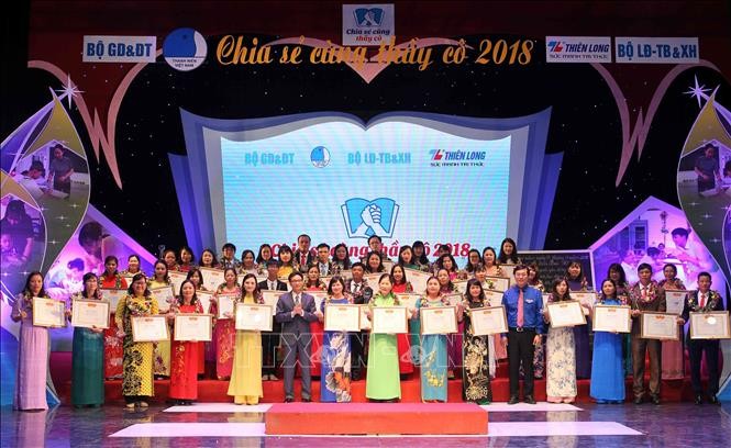 Honran a profesores vietnamitas dedicados a los niños discapacitados  - ảnh 1