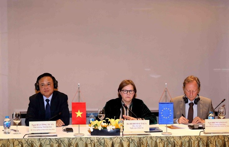 Ratifican acuerdo forestal entre Vietnam y la Unión Europea - ảnh 1