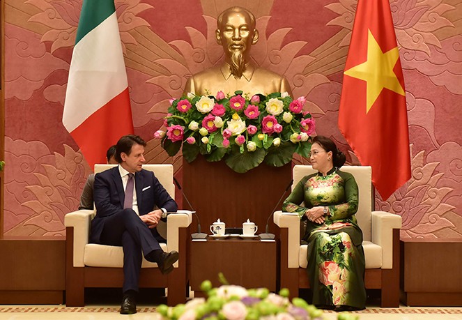 Líder parlamentaria de Vietnam aboga por fomentar asociación estratégica con Italia - ảnh 1