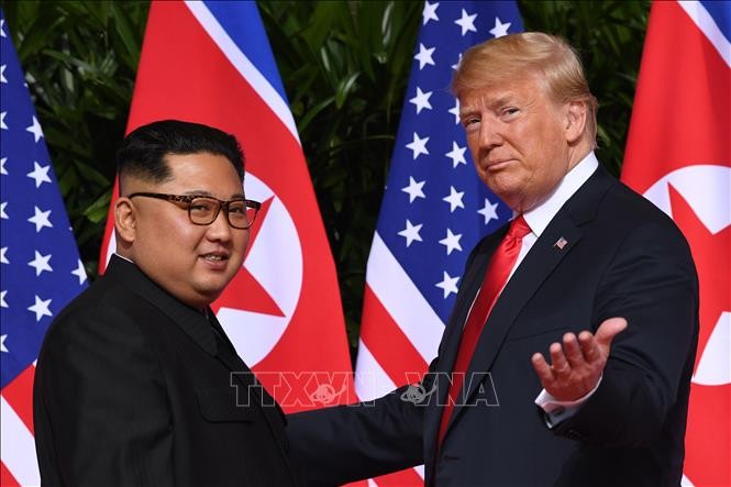 Donald Trump y Kim Jong-un se reúnen en la Zona Desmilitarizada Coreana - ảnh 1