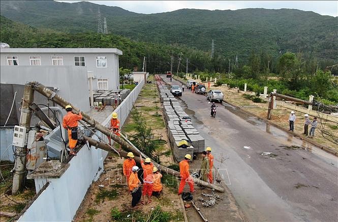 Localidades centrales de Vietnam enfrentan el tifón Matmo - ảnh 1