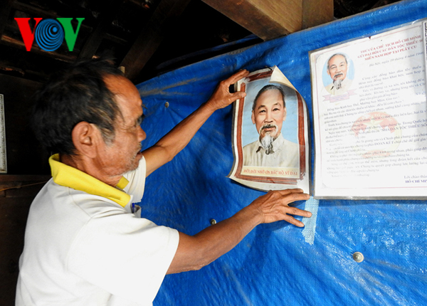 A Hiet, étnico ejemplar en el movimiento de aprender y seguir al presidente Ho Chi Minh - ảnh 1