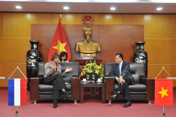 Vietnam y Países Bajos decididos a estrechar la cooperación en diversas esferas - ảnh 1