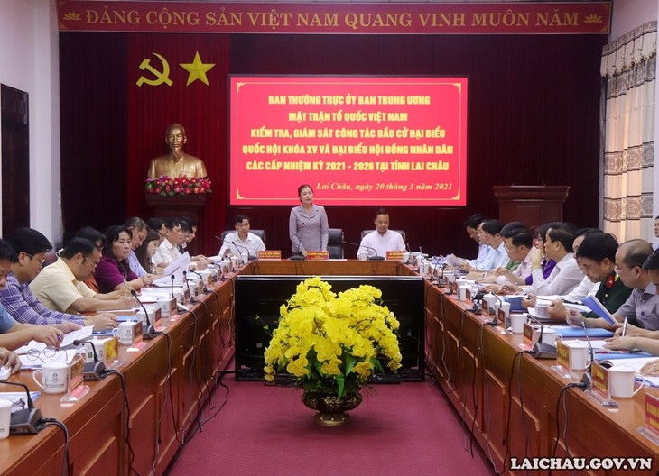 Revisan trabajos electorales en la provincia montañosa de Lai Chau - ảnh 1