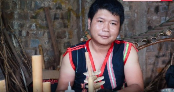 Ro Cham Khanh, protector del patrimonio musical Jrai - ảnh 1