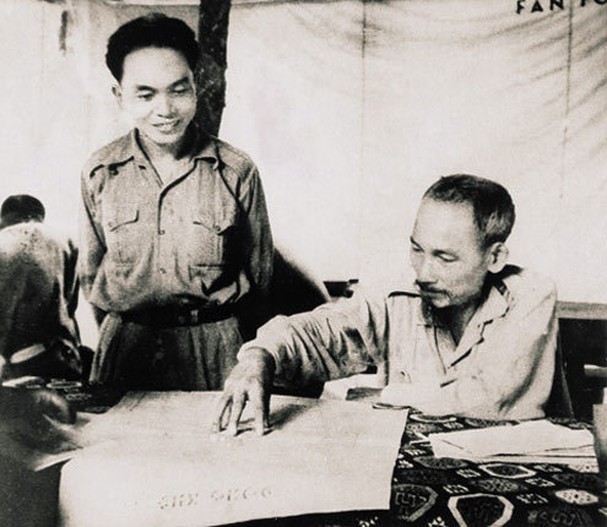 General Vo Nguyen Giap e hitos históricos - ảnh 7