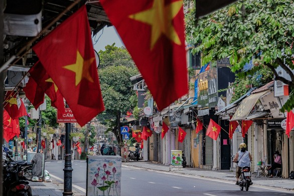 Hanói: Permiten reapertura de servicios esenciales - ảnh 1