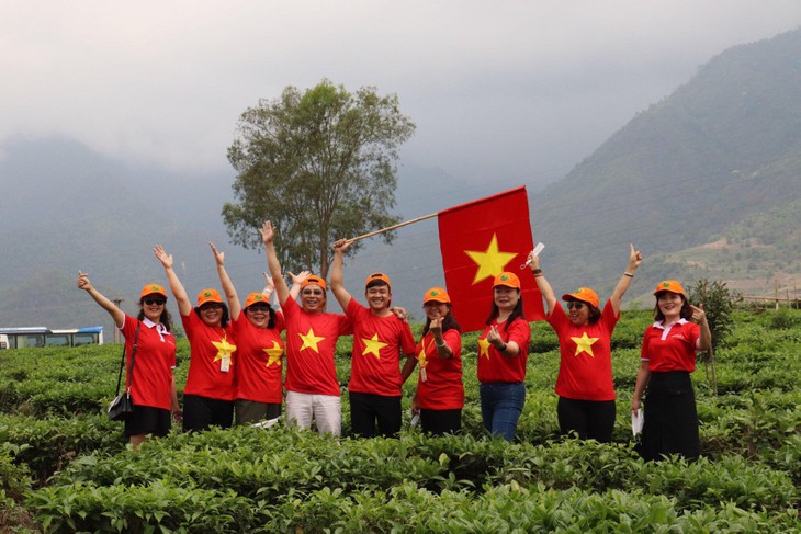Comienzan el programa “Live fully in Vietnam” para recibir a turistas extranjeros - ảnh 1