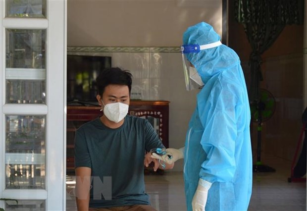 Más de 13 mil contagios nuevos de covid-19 en Vietnam - ảnh 1