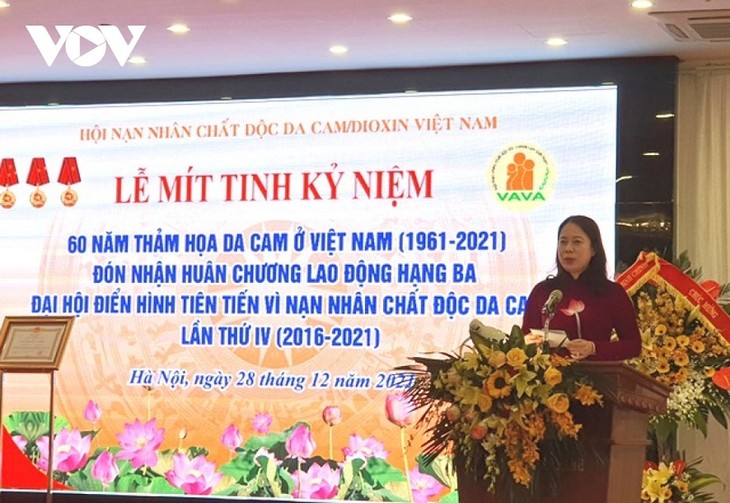 Vietnam realiza homenaje por las víctimas del Agente Naranja/dioxina - ảnh 1
