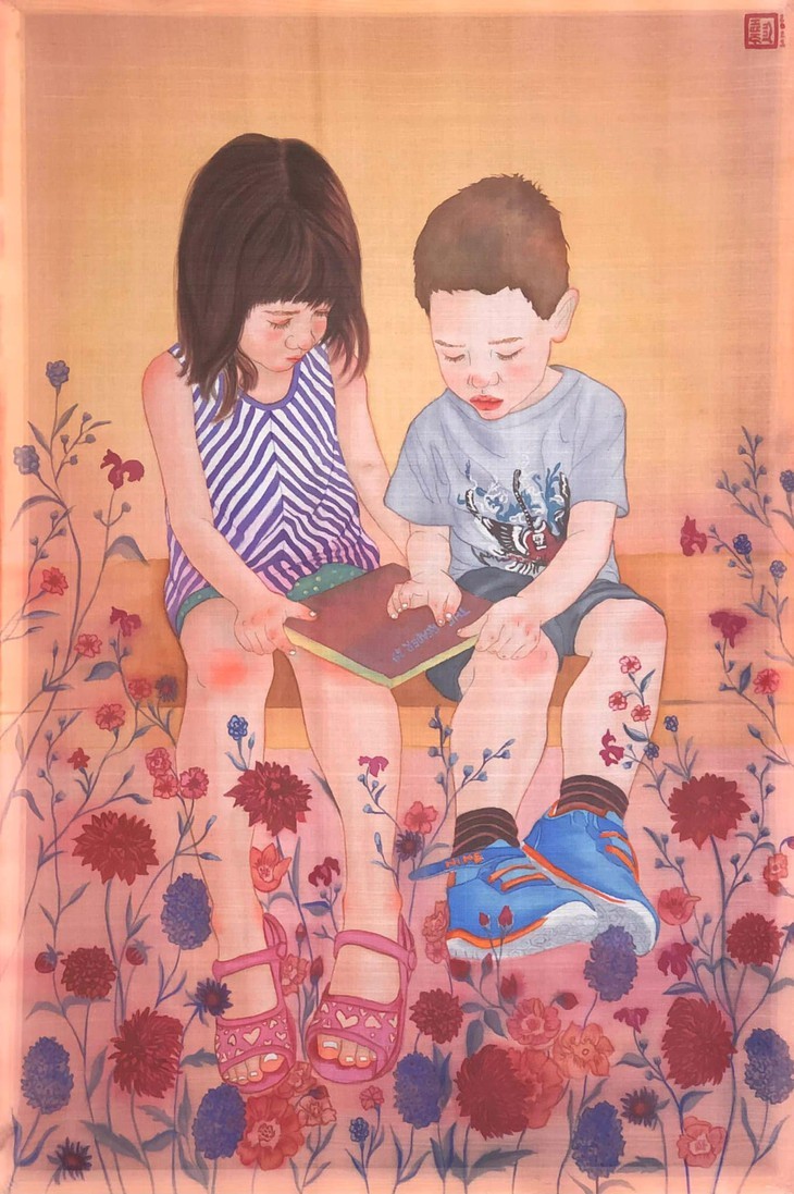 La lectura y los lectores en pinturas sobre seda de Thanh Luu - ảnh 9
