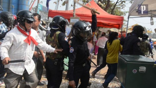 反政府デモを強制排除＝カンボジア治安部隊 - ảnh 1