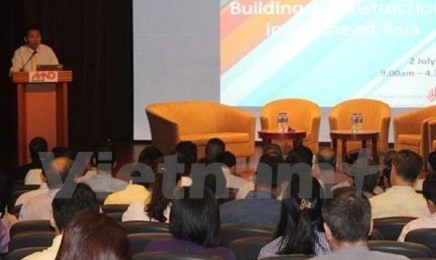 シンガポール、ASEAN経済共同体問題でセミナーを開催 - ảnh 1
