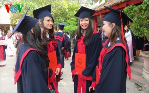 ベトナムの大学教育、ASEANからの競争に直面 - ảnh 1