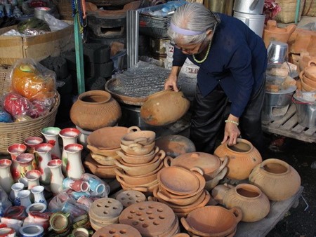 ダウロイ村の伝統的陶器生産 - ảnh 1