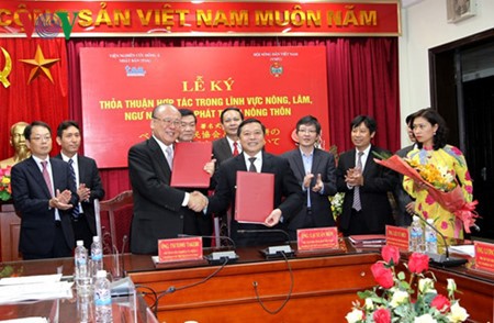 ベトナムと日本、農林漁業分野で協力合意書を締結 - ảnh 1