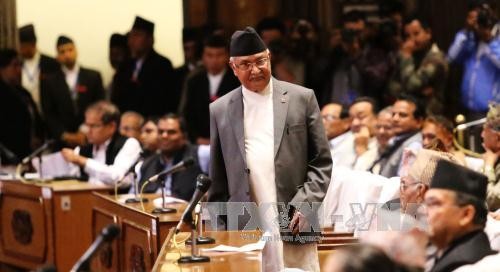 ネパール首相が辞任　不信任案可決前に - ảnh 1