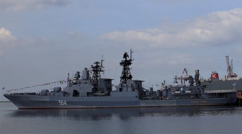 ロシア軍艦、マニラに寄港　ベトナム東部海域でのプレゼンス強化へ - ảnh 1
