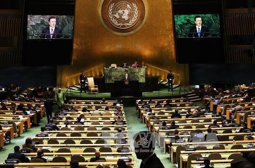 対北、韓国大統領が平和的解決を訴え…国連演説 - ảnh 1