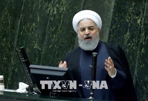 イランへの恩恵保証なら核合意から離脱せず＝ロウハニ大統領 - ảnh 1