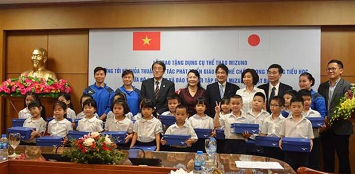 日本、ベトナムに近代的体育教育プログアムを支援 - ảnh 1