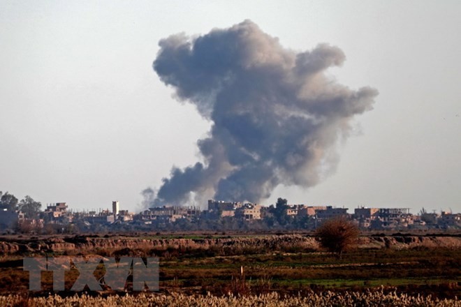 イスラエル軍がシリアへ大規模空爆 衝突拡大の懸念 - ảnh 1