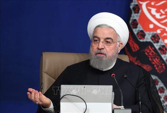 イラン大統領、「今月１８日、１０年来の圧政的な武器禁輸制裁が解除」 - ảnh 1
