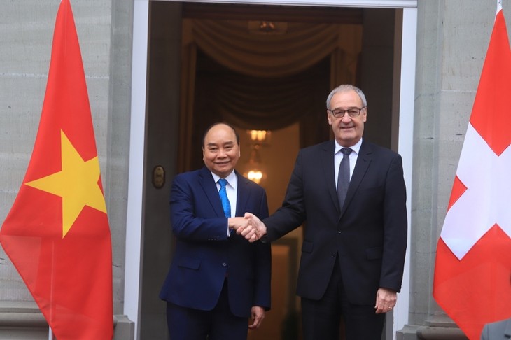 ベトナムとスイス すべての分野で協力関係を促進 - ảnh 1
