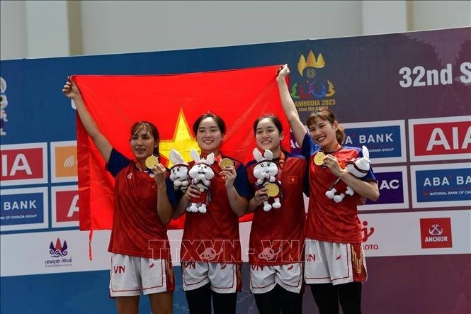 SEA Games 32 ベトナム 3x3バスケで歴史的な金メダルを獲得 - ảnh 1