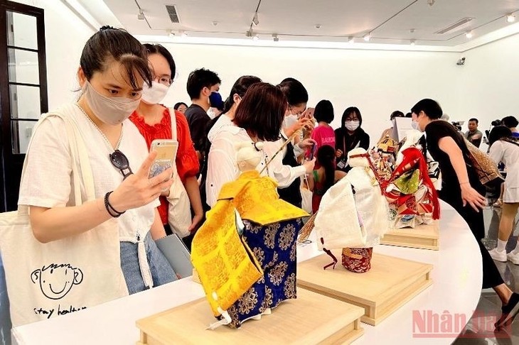 ダナン美術博物館、日本人形展を開催 - ảnh 1