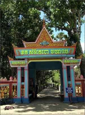 Mengunjungi Pagoda Kelelawar di propinsi Soc Trang  - ảnh 1