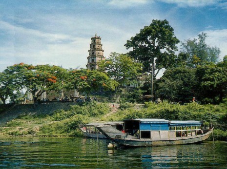 Lokakarya internasional “Museum dengan warisan budaya di daerah aliran sungai Mekong  dan sungai Gangga pada latar  belakang  perubahan iklim global - ảnh 1