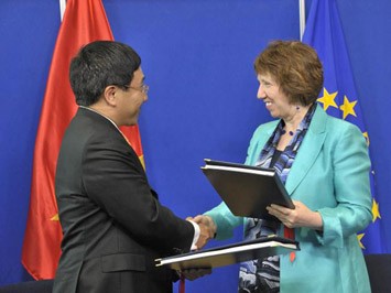 Perjanjan kemitraan dan kerjasama menyeluruh Vietnam-Uni Eropa:Langka perubahan penting dalam hubungan Vietnam-Uni Eropa  - ảnh 1