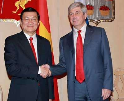 Presiden Vietnam Truong Tan Sang mekukan pertemuan dengan Penjabat Ketua Duma Negara Rusia - ảnh 1