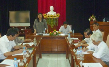 Wakil Ketua MN Vietnam Tong Thi Phong melakukan kunjungan kerja di provinsi Phu Yen - ảnh 1