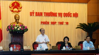 Persidangan ke-10 Komite Tetap MN Vietnam membahas rancangan Undang-Undang  tentang pencegahan, penanggulangan dan mitigasi bencana alam  i - ảnh 1