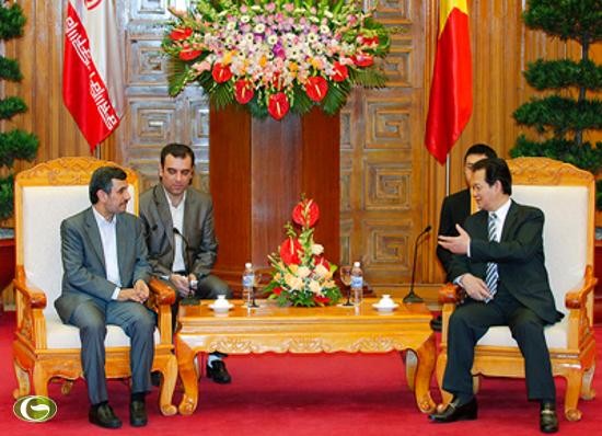 Pemimpina senior Partai,  Pemerintah, MN Vietnam  menerima Presiden Republik Islam Iran - ảnh 3