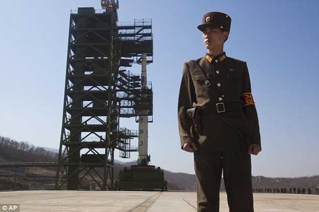 Tiongkok memberikan reaksi kepada rencana peluncuran satelit  RDR Korea. - ảnh 1