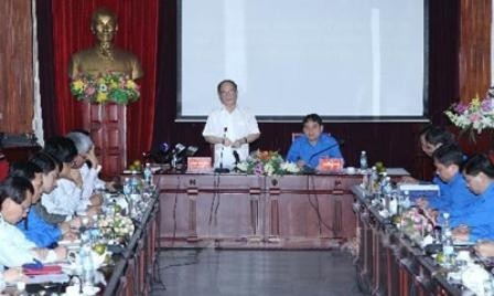 Ketua MN Vietnam Nguyen Sinh Hung mengadakan temu kerja dengan Pengurus Besar Liga Pemuda Komunis Ho Chi Minh  - ảnh 1