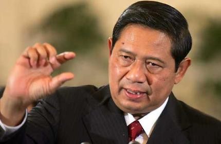 Presiden Indonesia Susilo Bambang Yudhoyono menerima Sekjen ASEAN Le Luong Minh. - ảnh 1