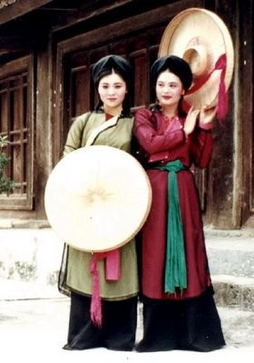Pakaian tradisional  dari wanita etnis Kinh - ảnh 1