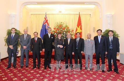 Ketua Majelis Rendah Australia Anna Burke melakukan kunjungan kerja di kota Ho Chi Minh - ảnh 1