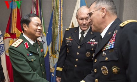 Vietnam dan Amerika memperkuat  hubungan pertahanan. - ảnh 1