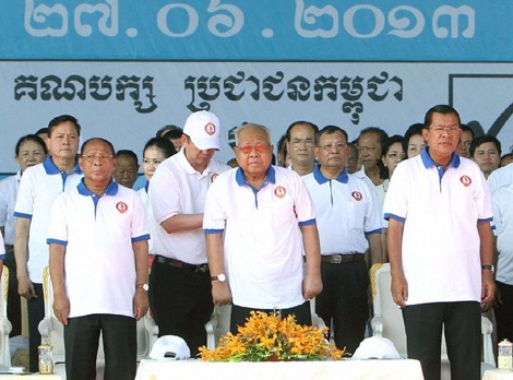 16 000 orang yang berpartisipasi pada pengawasan pemilu di Kamboja. - ảnh 1