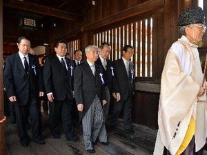Tiongkok  menentang Menteri  Jepang  mengunjungi  Kuil Yasukuni - ảnh 1