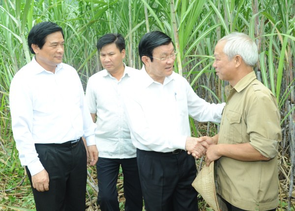 Presiden Vietnam Truong Tan Sang  melakukan kunjungan kerja di provinsi Cao Bang - ảnh 1